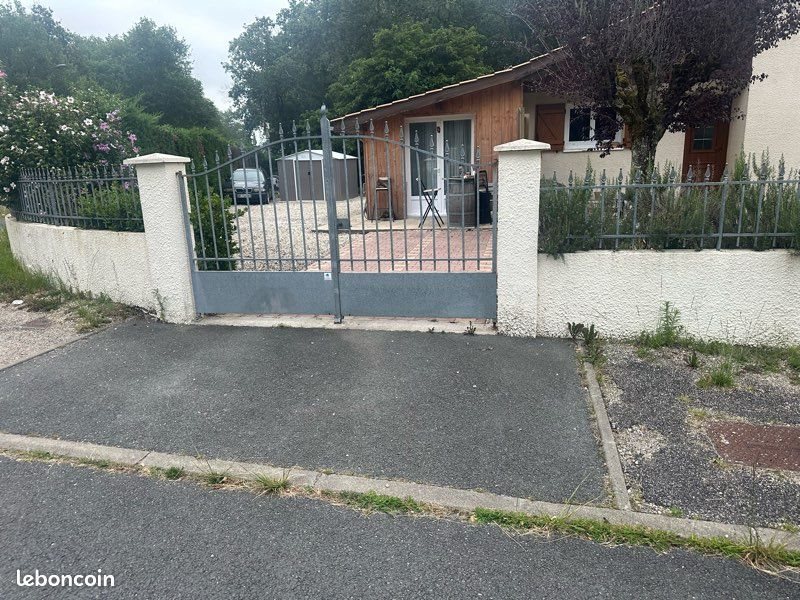 Appartement à louer, 20m², Saint-Médard-en-Jalles