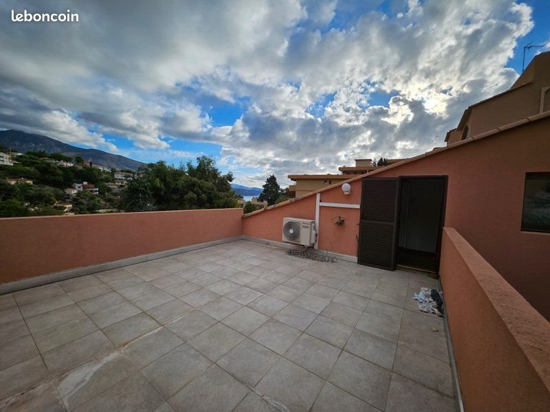 Appartement à louer, 110m², Roquebrune-Cap-Martin