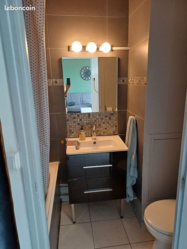 Appartement à louer, 22m², Nîmes