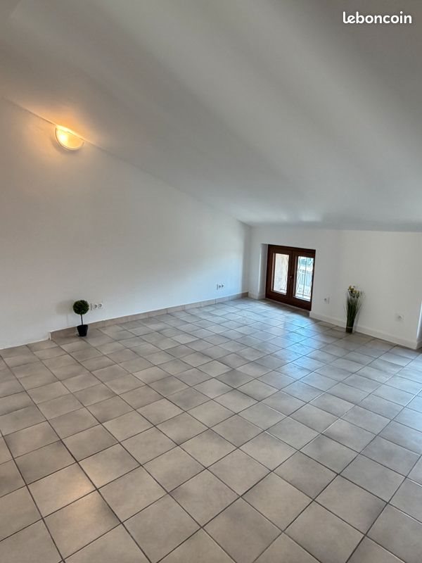 Appartement à louer, 44m², Carpentras