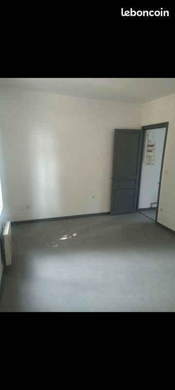 Appartement à louer, 24m², Loos