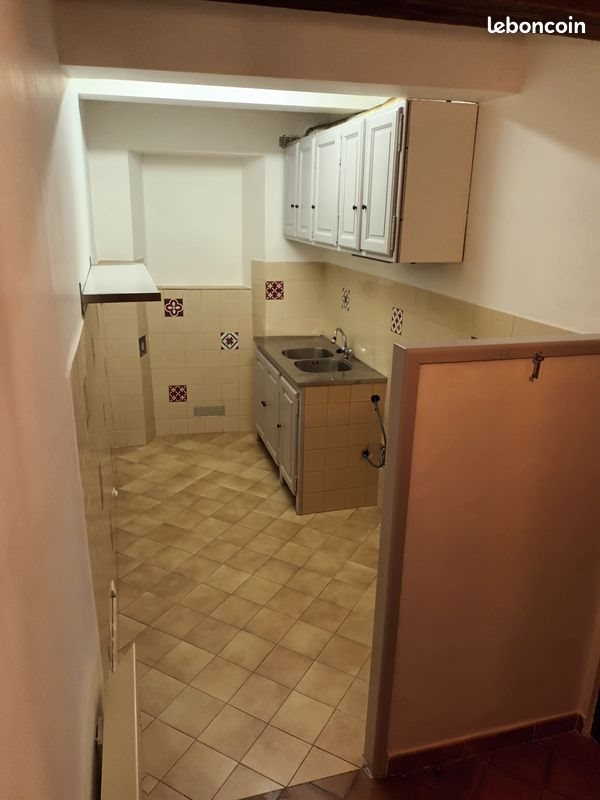 Appartement à louer, 53m², Cotignac