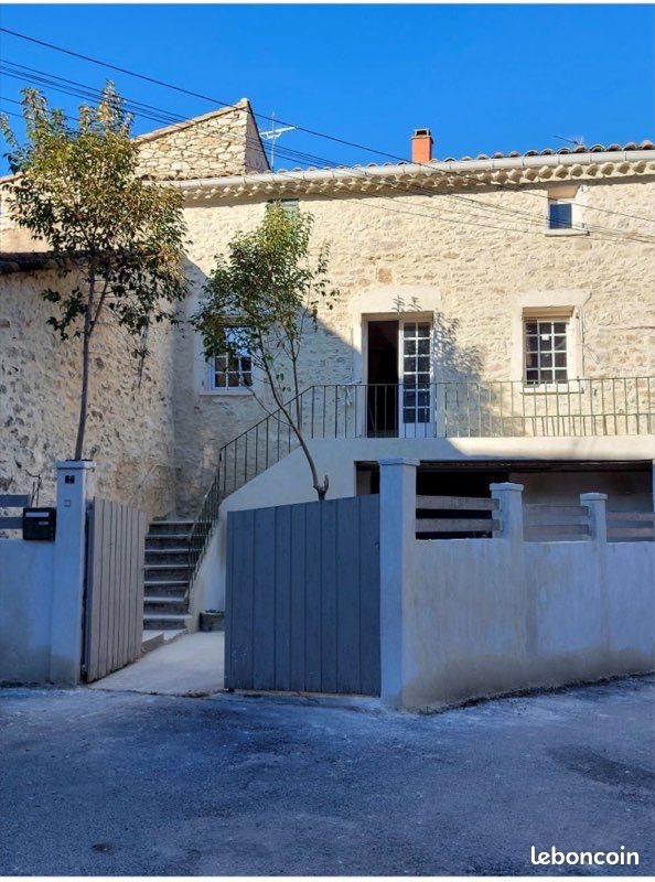 Maison à louer, 103m², Saint-Jean-de-Serres