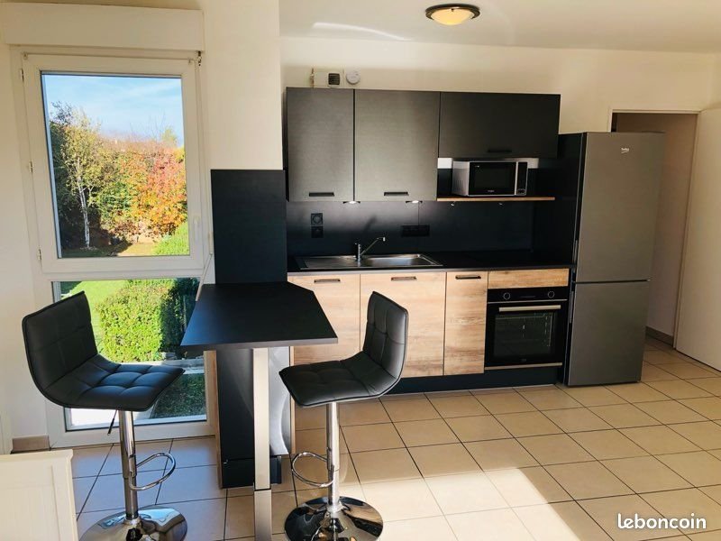 Appartement à louer, 34m², Meyzieu