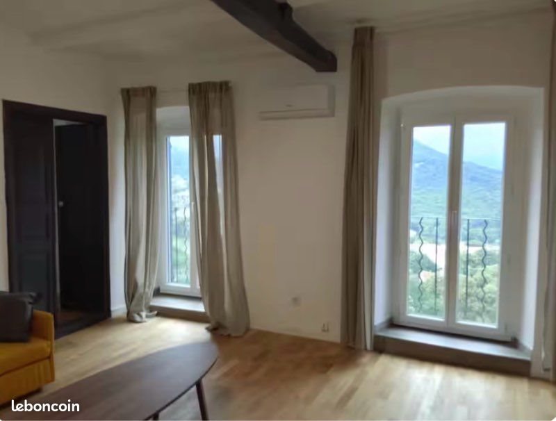 Appartement à louer, 80m², Oletta
