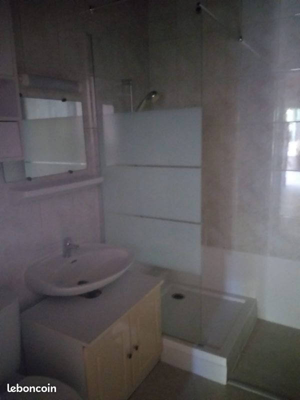 Appartement à louer, 45m², Nîmes