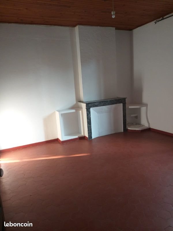 Appartement à louer, 45m², Nîmes
