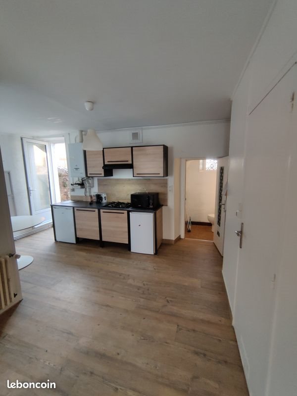Appartement à louer, 38m², Brûlon