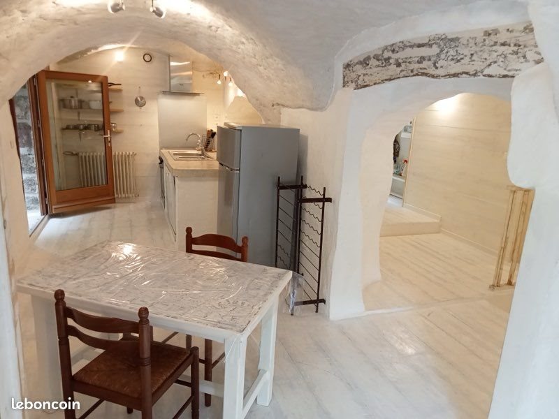 Appartement à louer, 45m², Privas
