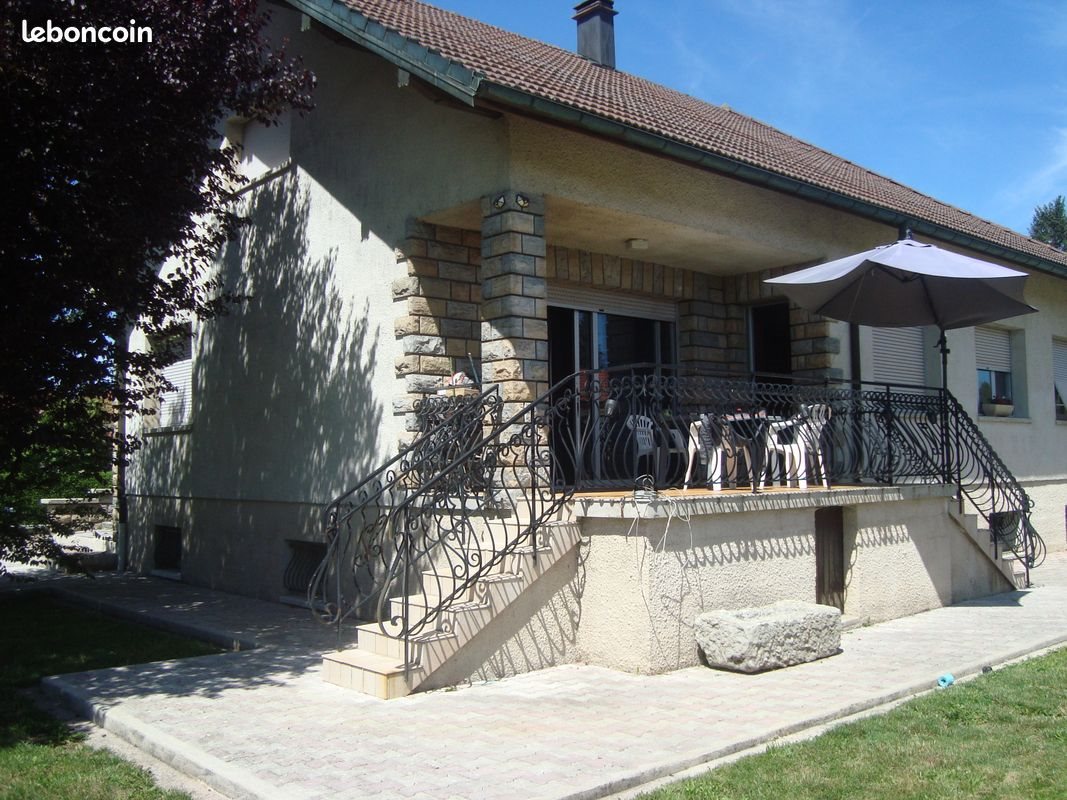 Maison à louer, 134m², Pierrefontaine-les-Varans