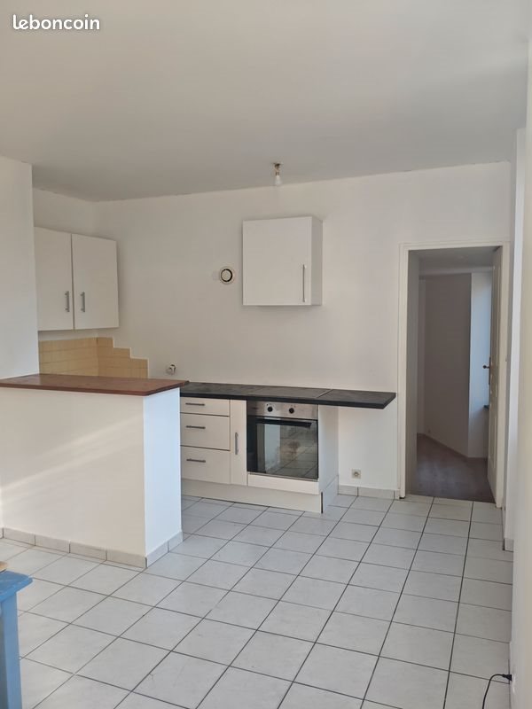 Appartement à louer, 46m², Saint-Egrève