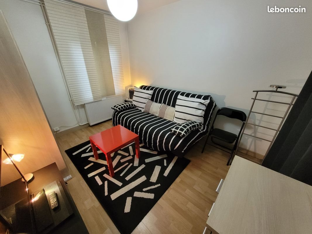 Appartement à louer, 11m², Saint-Jean-de-la-Ruelle