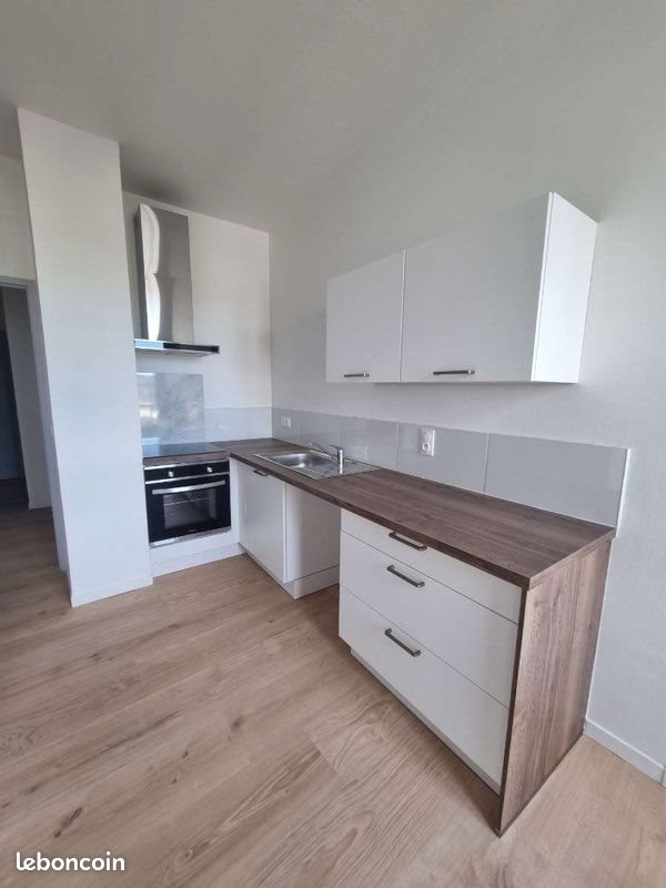 Appartement à louer, 66m², Oloron-Sainte-Marie