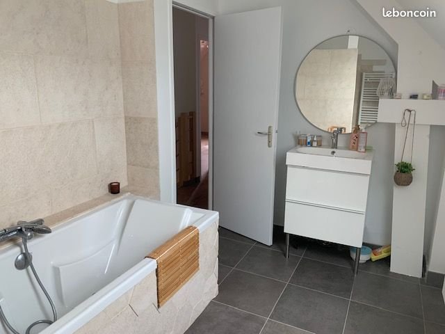 Maison à louer, 105m², Thaon