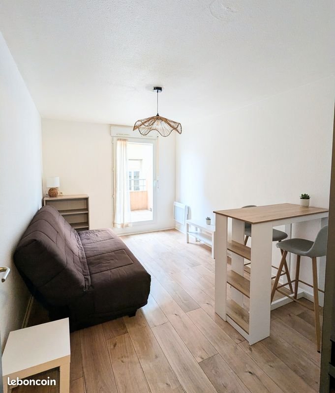 Appartement à louer, 20m², Valence