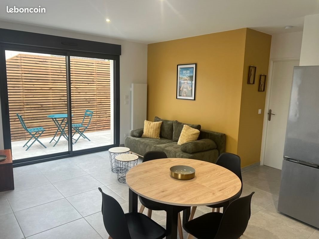 Appartement à louer, 40m², Saint-Jean-d'Angély