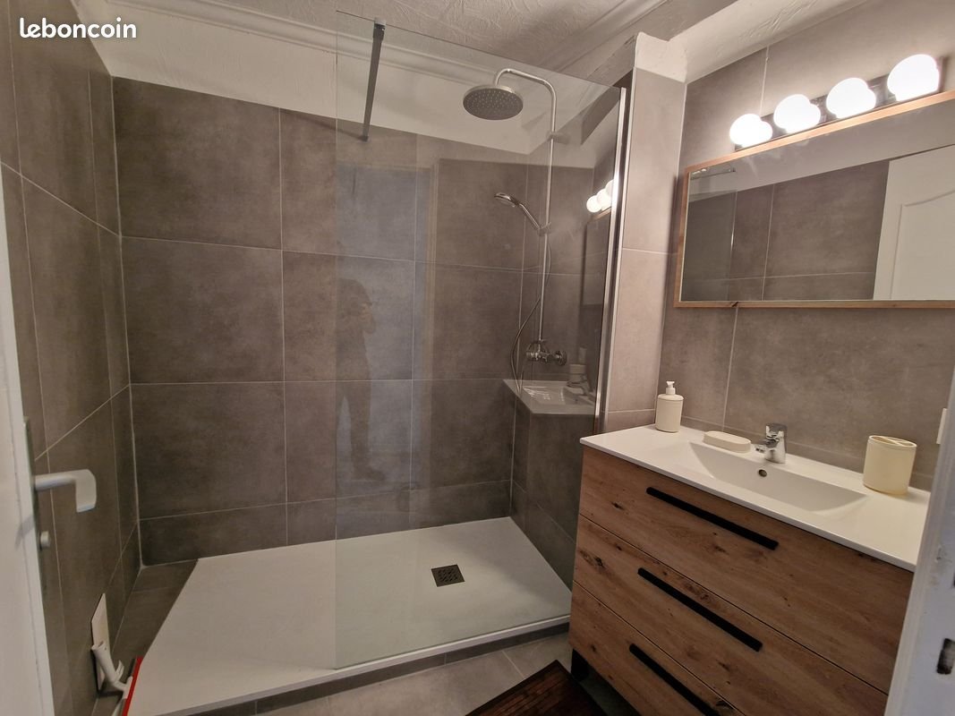 Appartement à louer, 51m², Antibes