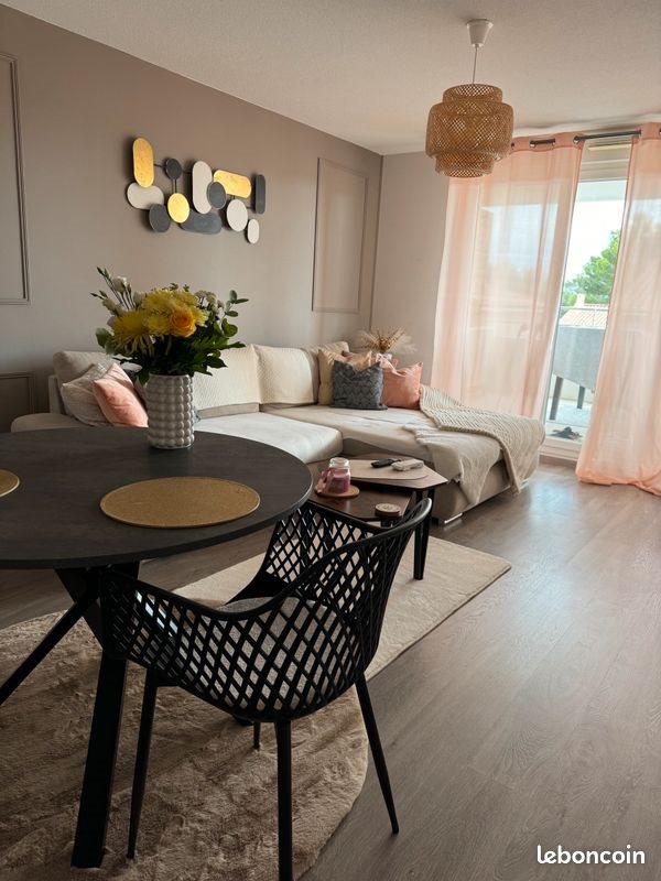 Appartement à louer, 39m², Pélissanne