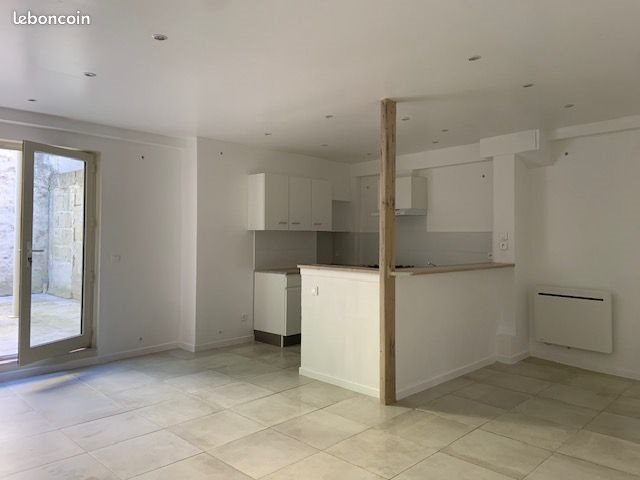 Maison à louer, 58m², Sommières