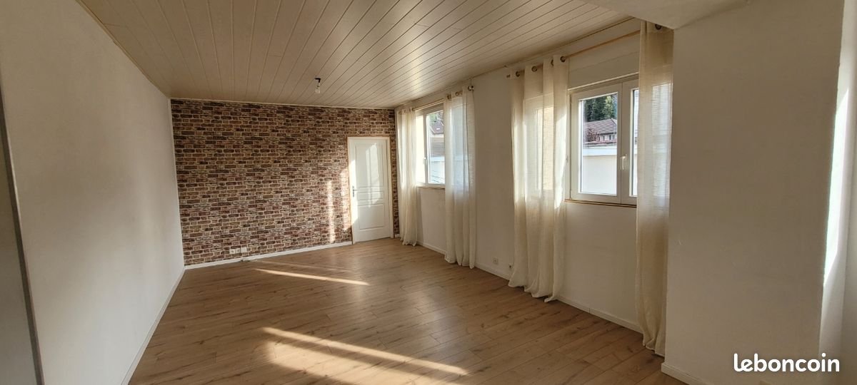 Appartement à louer, 69m², Maîche