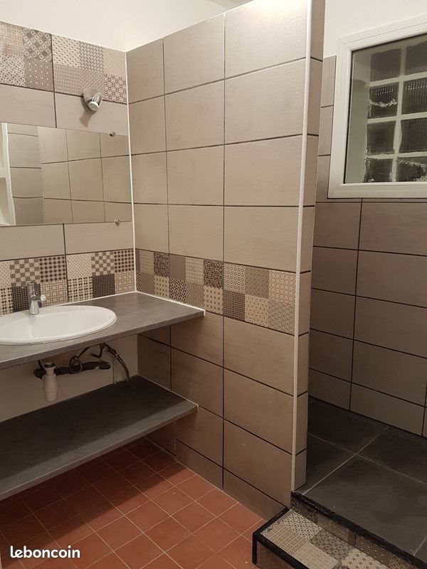 Appartement à louer, 88m², Noves