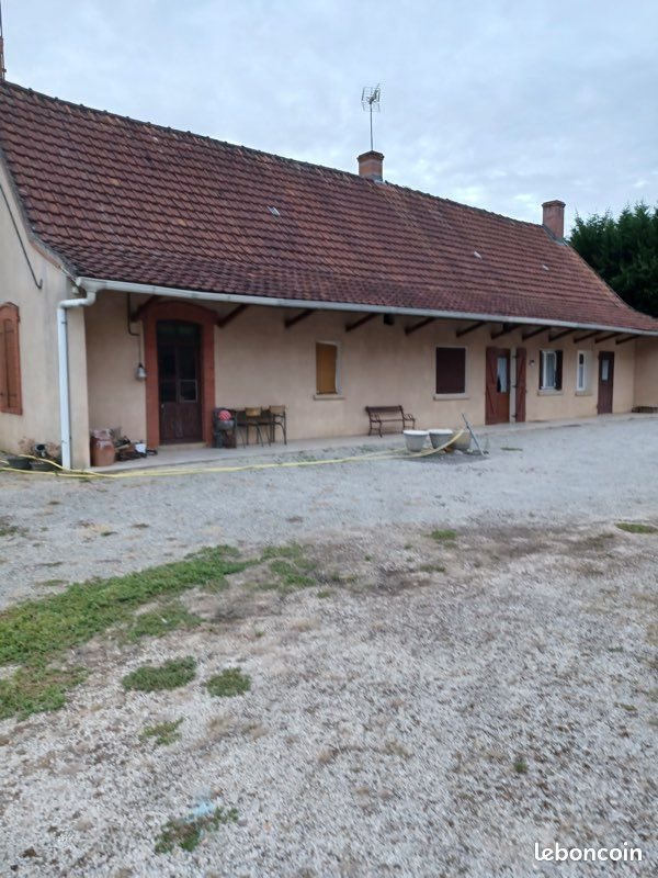 Maison à vendre, 117m², Mervans