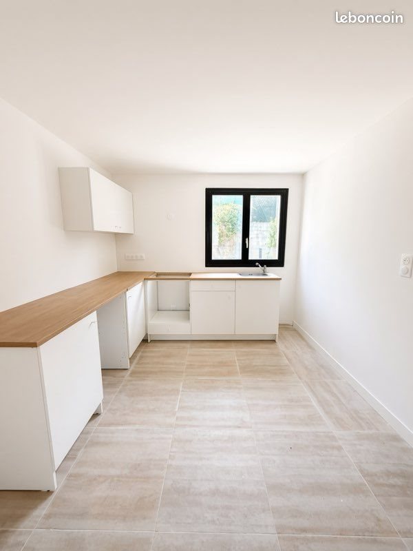 Appartement à louer, 60m², Alès