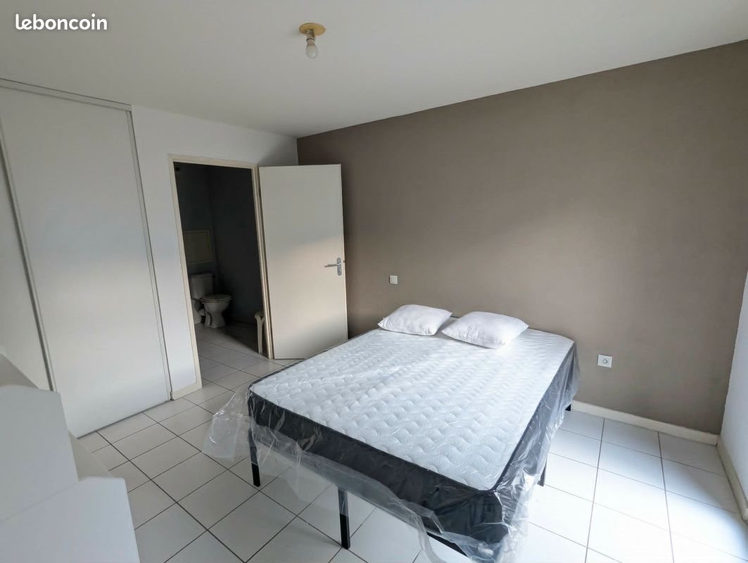 Appartement à louer, 42m², Cenon