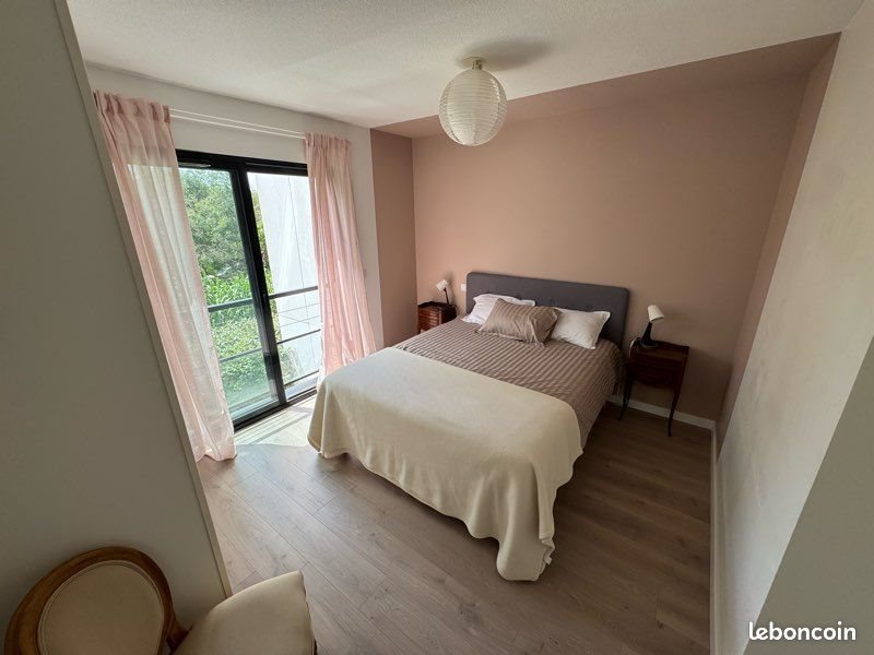 Appartement à louer, 65m², Bordeaux