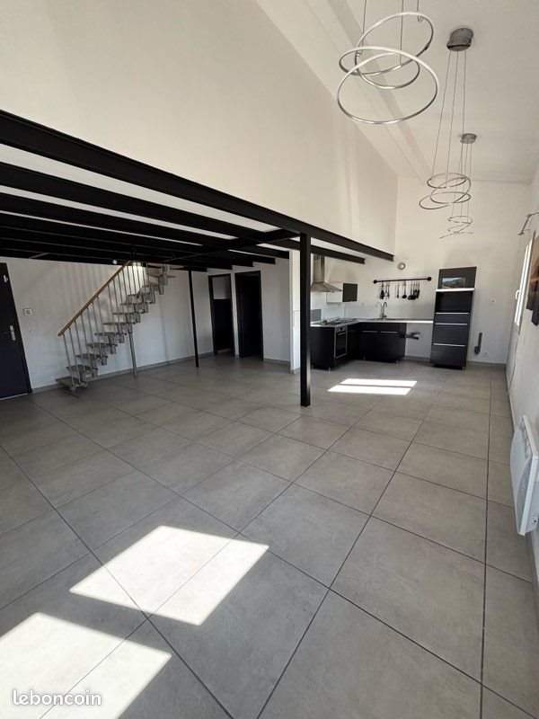 Appartement à louer, 65m², Gardanne