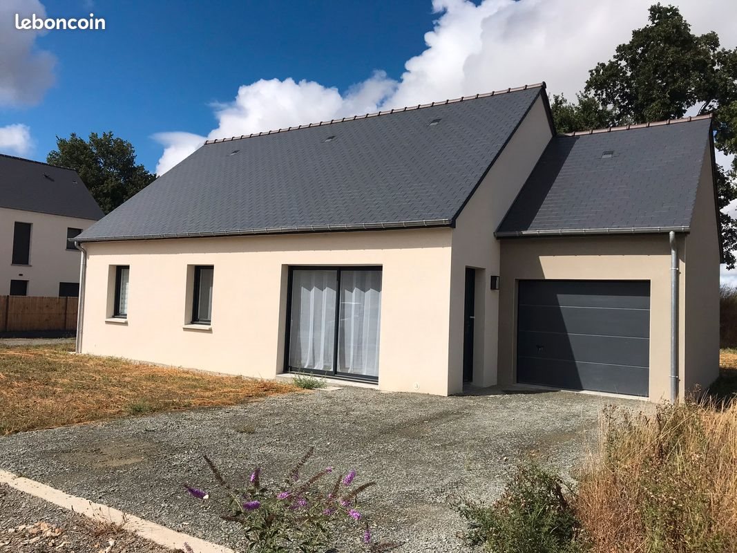 Maison à louer, 79m², Corseul