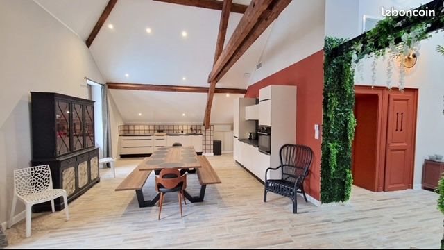 Appartement à louer, 140m², Aix-les-Bains