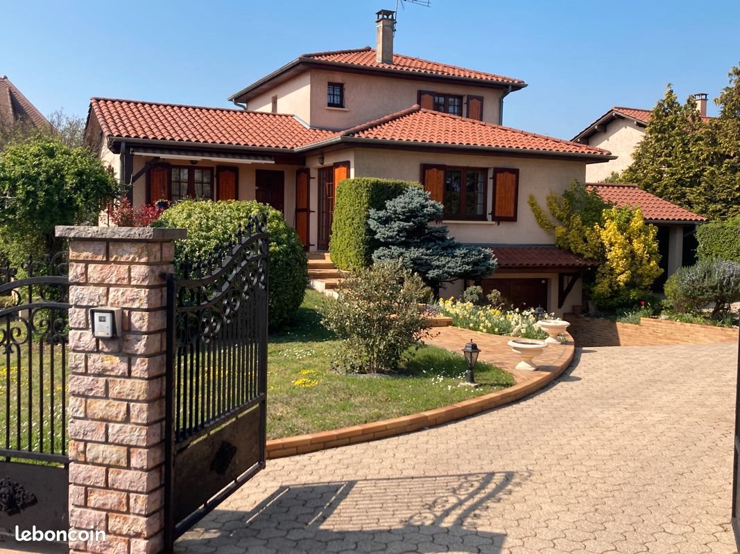 Maison à vendre, 117m², Décines-Charpieu