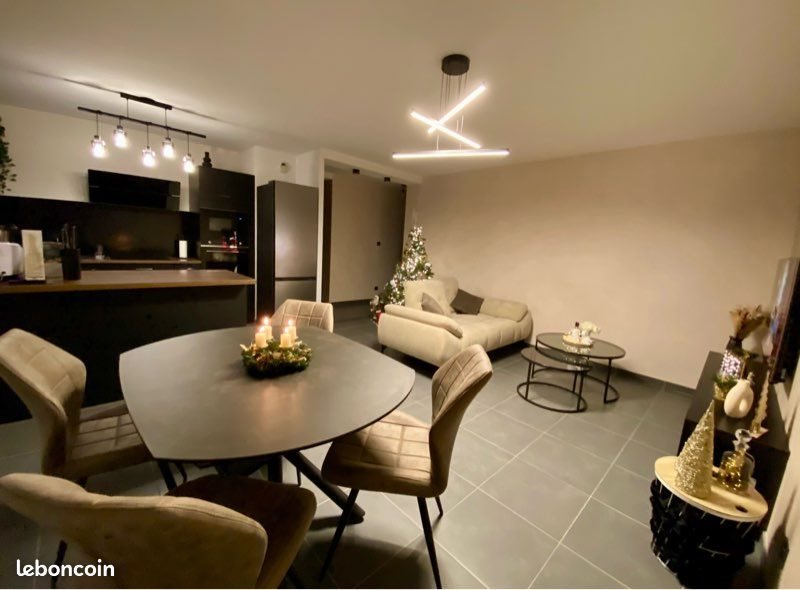 Appartement à vendre, 68m², Saint-Privat-la-Montagne