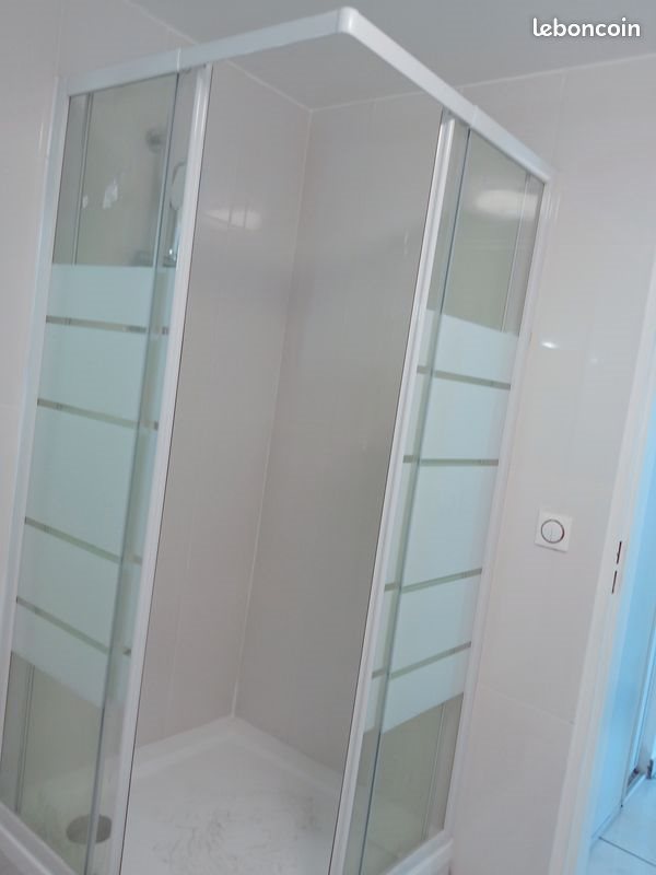 Appartement à louer, 28m², Marseille 8ème