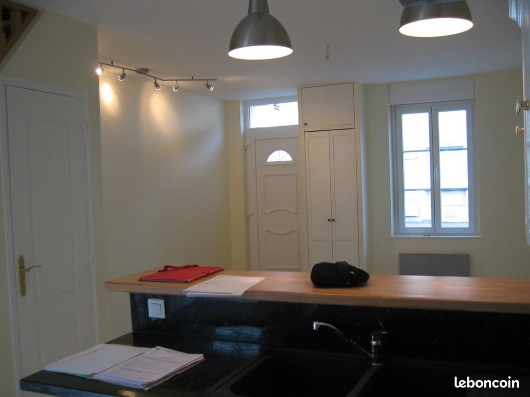 Maison à louer, 2m², Montargis
