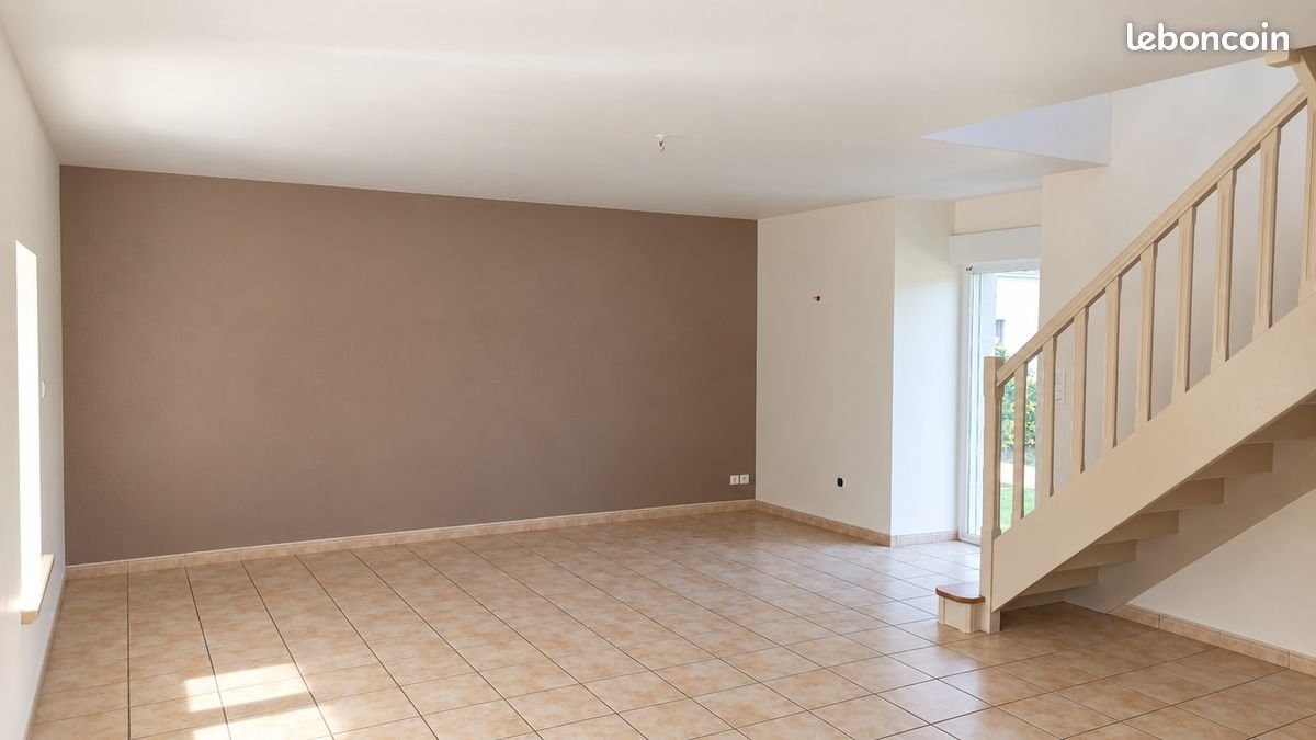Maison à louer, 78m², Guénin
