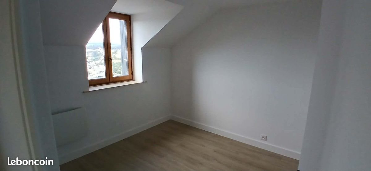 Appartement à louer, 43m², Saint-Flour