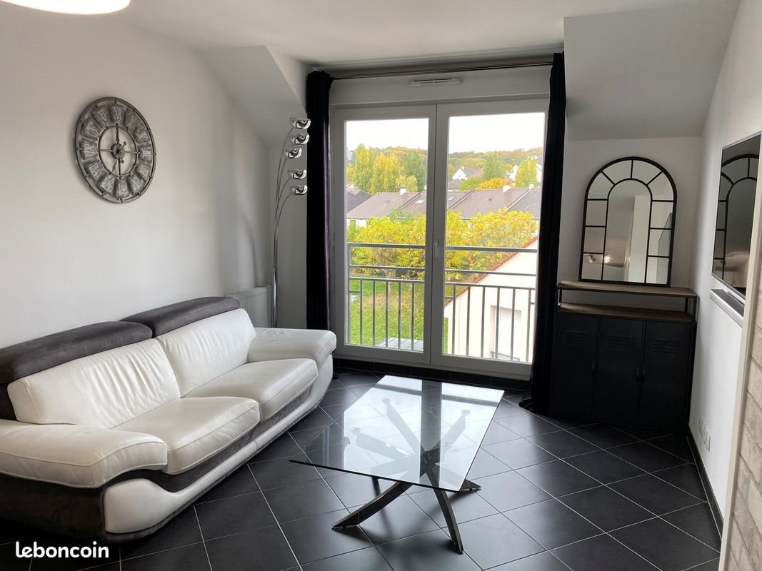 Appartement à louer, 40m², Les Clayes-sous-Bois
