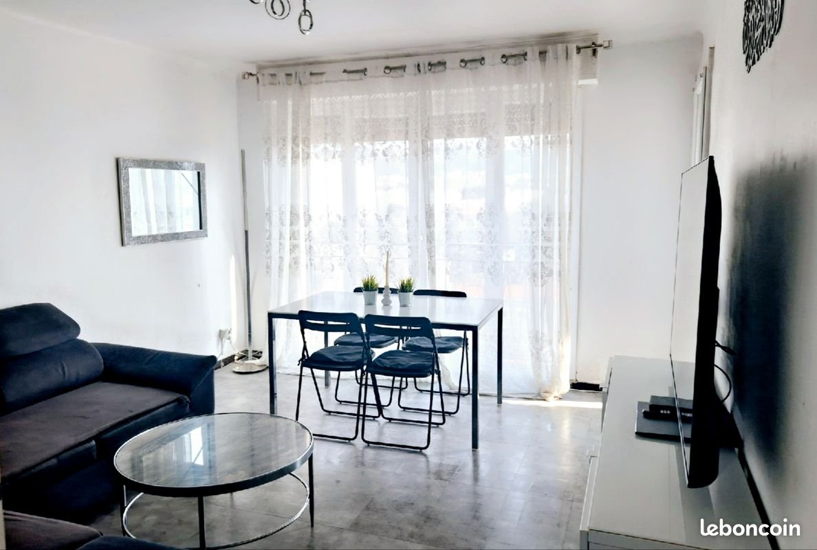 Appartement à louer, 55m², Marseille 9ème