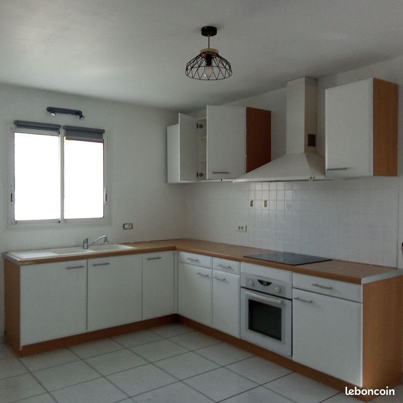 Maison à louer, 110m², Seyresse