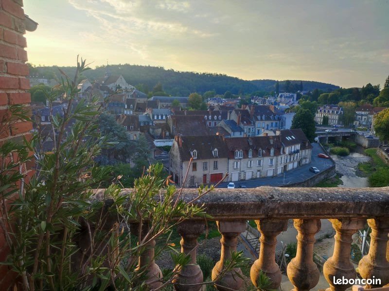 Maison à vendre, 220m², Aubusson