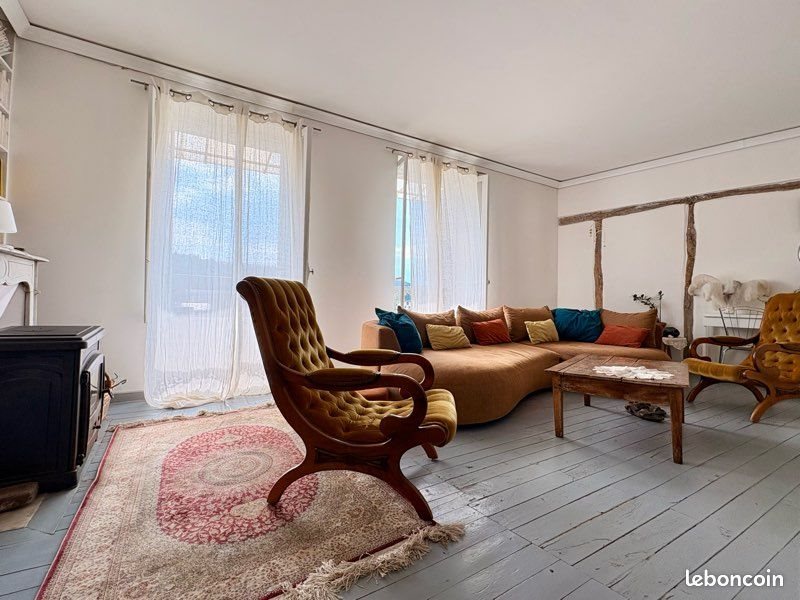 Maison à vendre, 220m², Aubusson