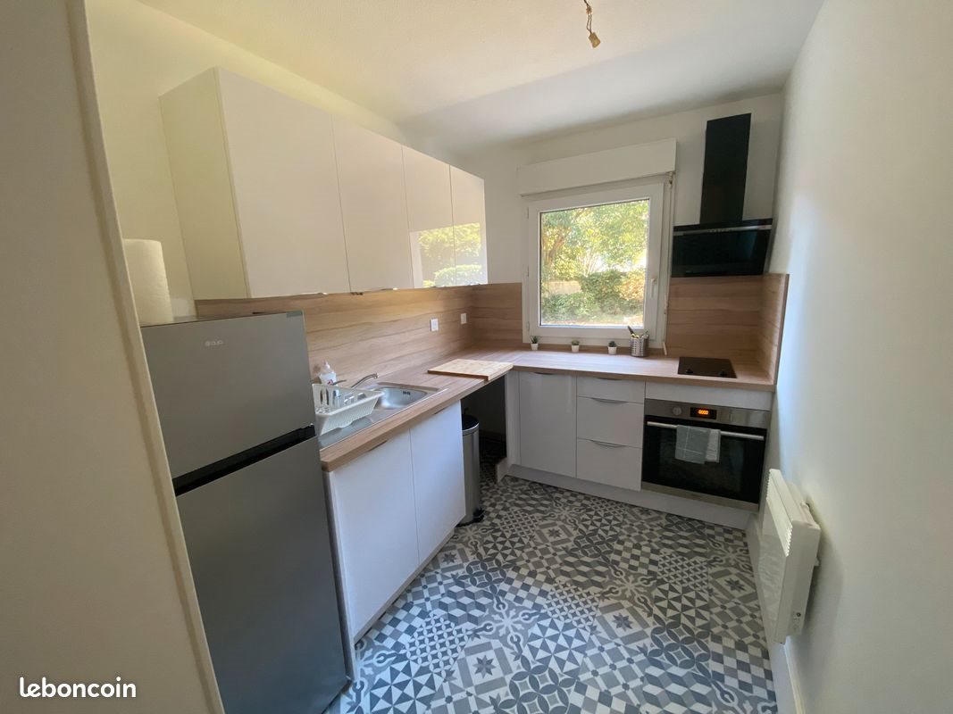 Appartement à louer, 48m², Bordeaux
