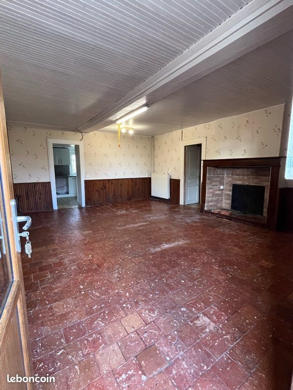Maison à louer, 80m², Bazoches-sur-Hoëne