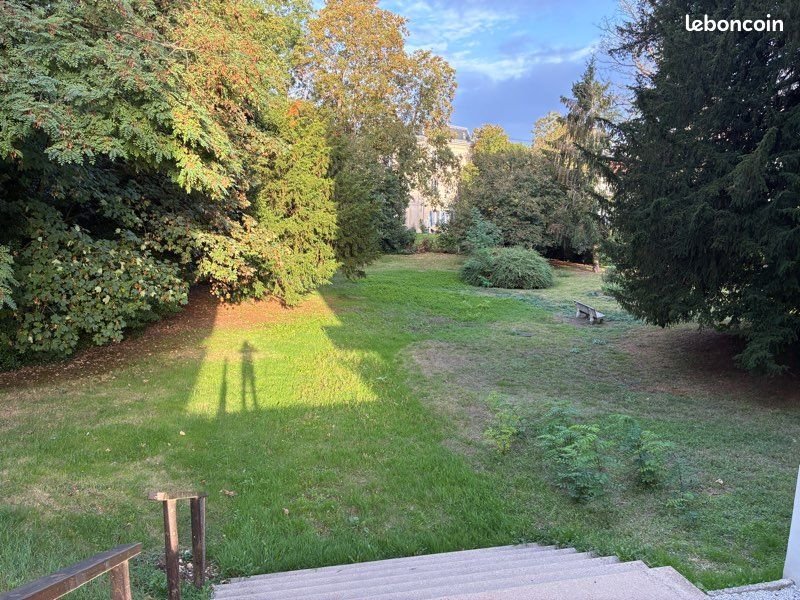 Appartement à louer, 40m², Saintes