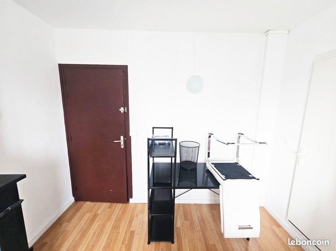 Appartement à louer, 13m², Loos