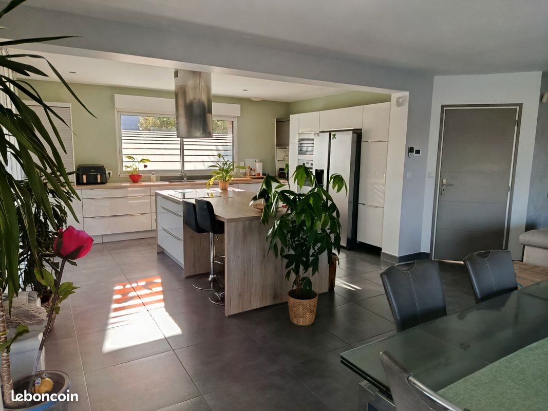 Maison à vendre, 170m², Allennes-les-Marais