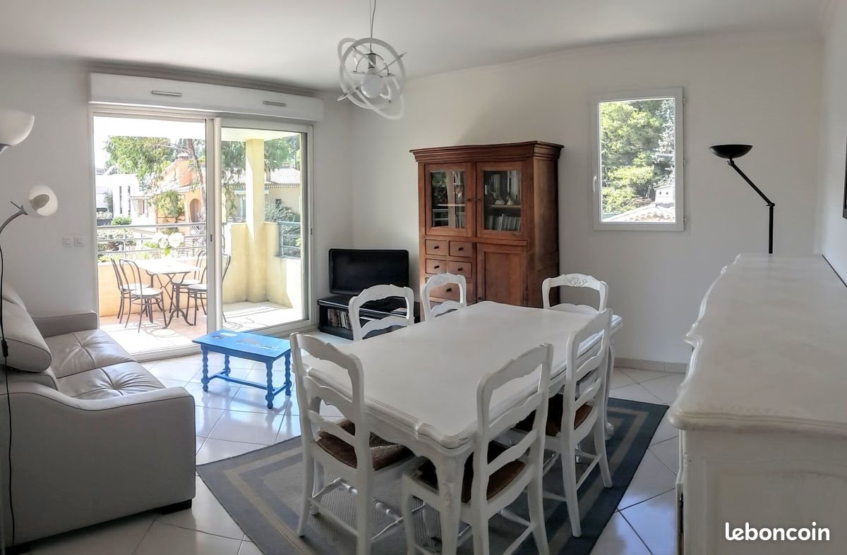 Appartement à louer, 63m², Valbonne