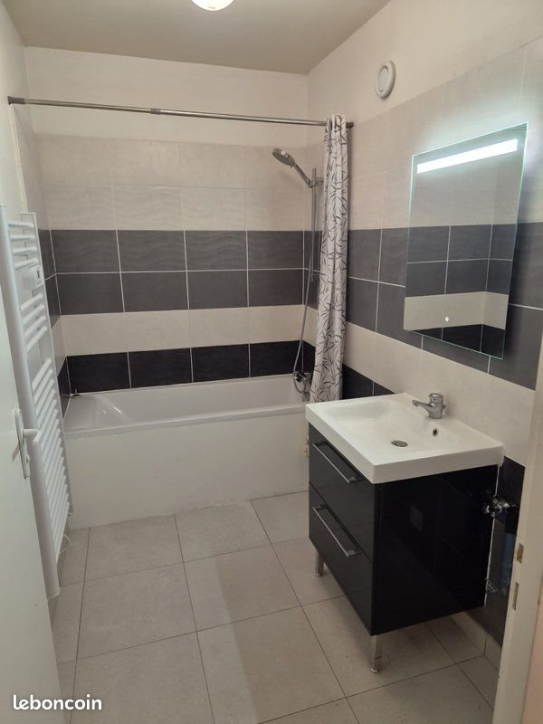 Appartement à vendre, 30m², Saint-Sébastien-sur-Loire